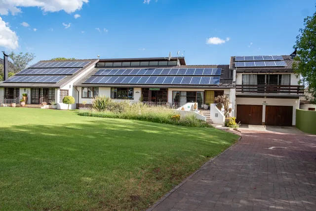 The Hut - Burgersdorp B&B