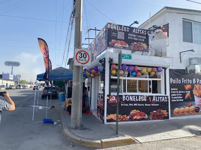 Alitas y Boneless KIKIRIKI