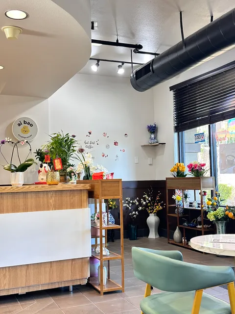 Ai Bao Noodles and Tea