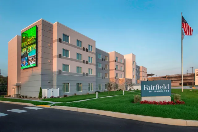 Fairfield by Marriott Inn & Suites Harrisburg International Airport