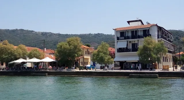 ΕΝΟΙΚΙΑΖΟΜΕΝΑ ΔΩΜΑΤΙΑ "Αθηνά" - Xenon Athina