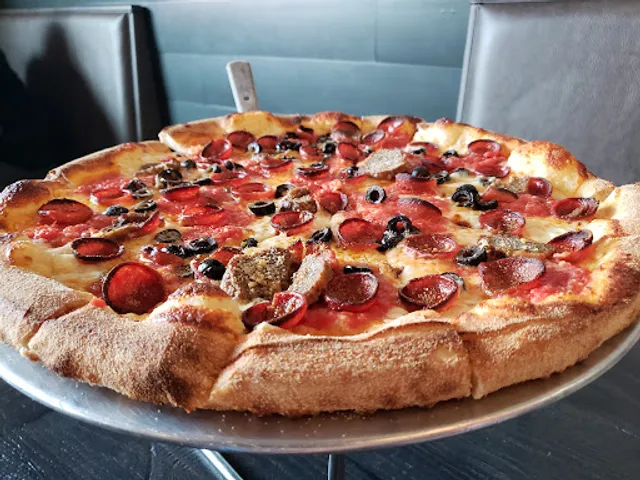 3 Wood Pizza and Pub