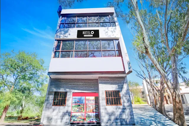 Hotel O Sector 52 Chandigarh Formerly Hotel Muskan