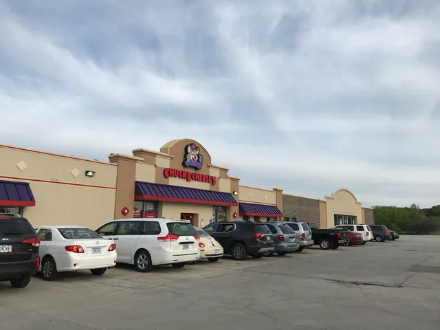 22nd Street Plaza Shopping Center