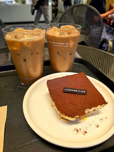 투썸플레이스 안양엔터식스점