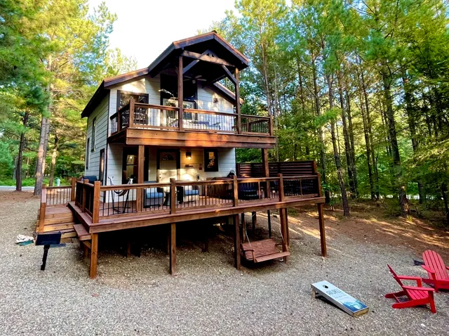 Aiukli Pine View Cabin