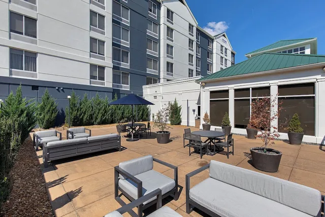 Crowne Plaza Nashville Airport by IHG