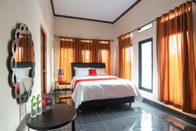 RedDoorz @ Tugu Puncak Bogor