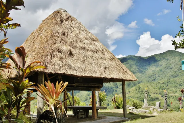 Hiwang Native House Inn & Viewdeck