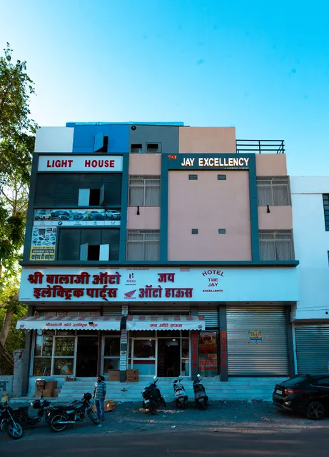 HOTEL THE JAY EXCELLENCY