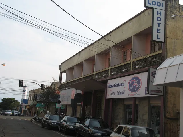 Lodi Hotel Express - Arapongas