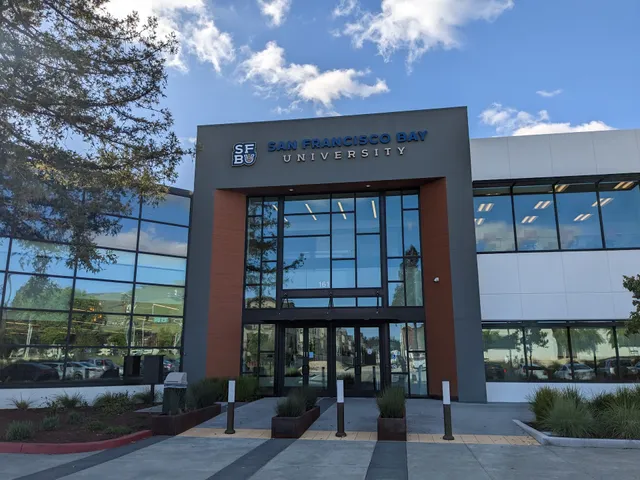 San Francisco Bay University