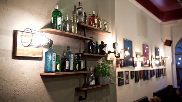 Cocktail-Café Regie