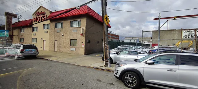 Holiday Motel