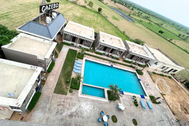 Golden Cressida Resort & Palace