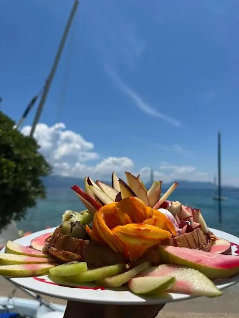 Nikiana Beach Club Taverna