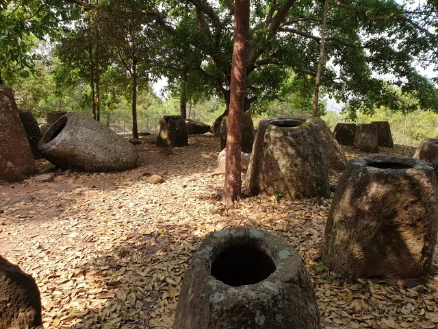 Tickets Office Plain of Jars Site 3 ຫ້ອງການປີ້ ທົ່ງໄຫຫີນ ສະຖານທີ່ 3