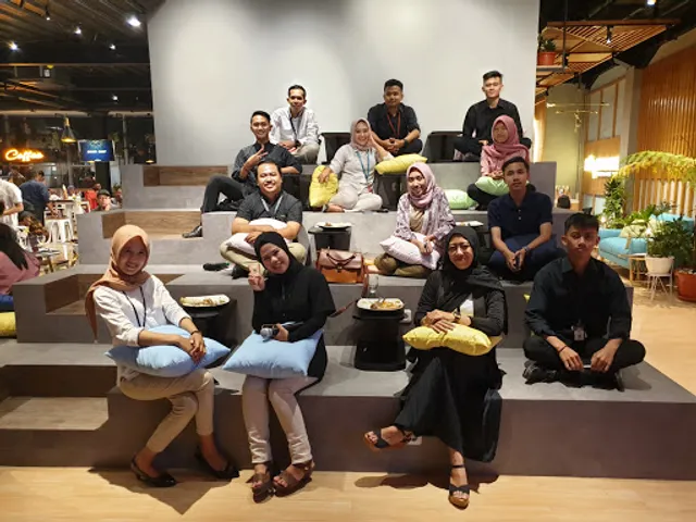 Rêverdose Eatery & Music Place