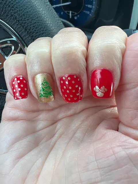 Tricoci Salon & Spa - Geneva