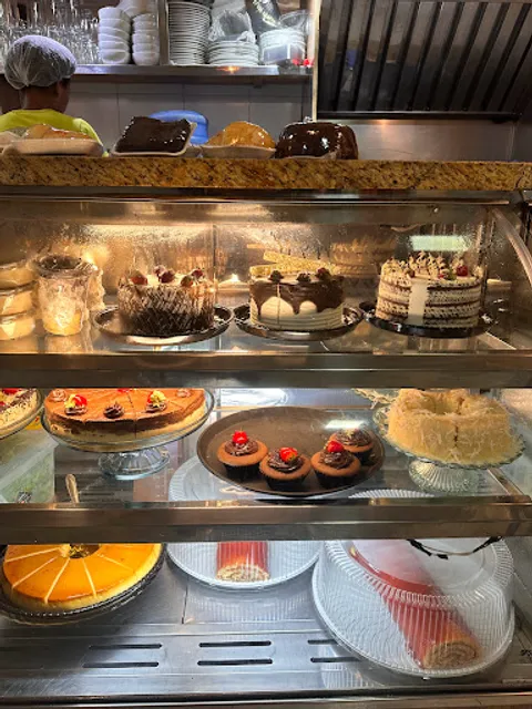 Pizzaria / Zugga Pizza