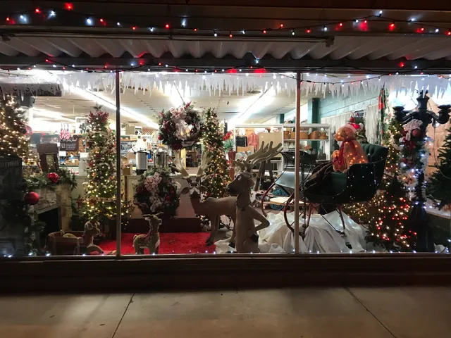 Recollections Antique Mall