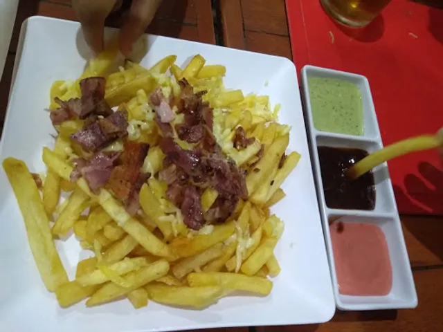 Empório Hamburgueria Artesanal