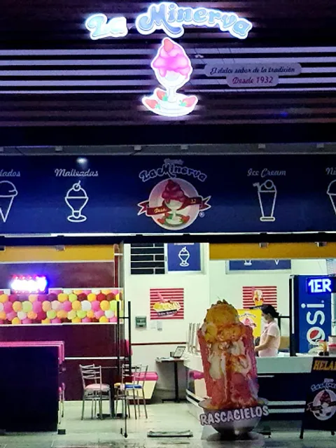 Helados La Minerva Sucursal Caucel Plaza Palmeira