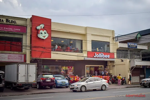 Jollibee Shoe Ave