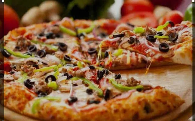 A 1 pizza cafe and juice corner