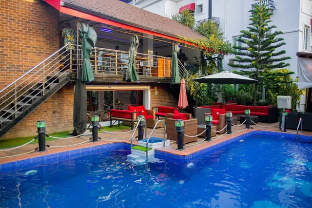 Proof Hotel & Lounge