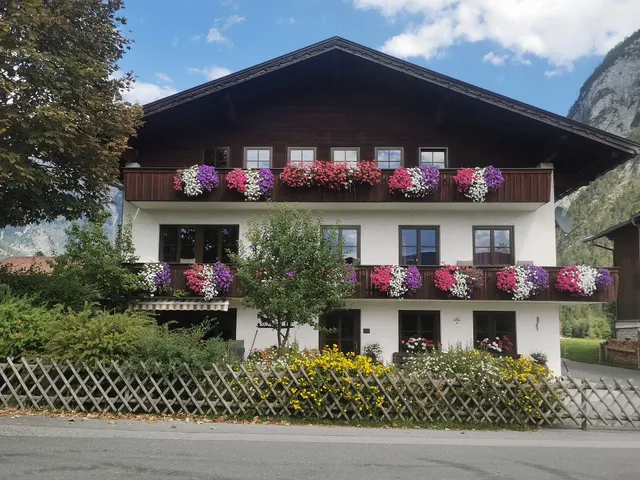 Ahrnerhof
