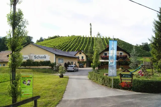 Weingut-Gästezimmer Lieschnegg Hubert und Heike