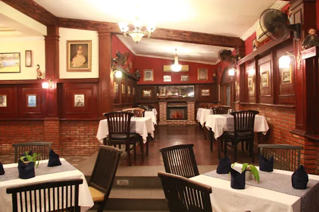 The Tree International Bar & Restaurant