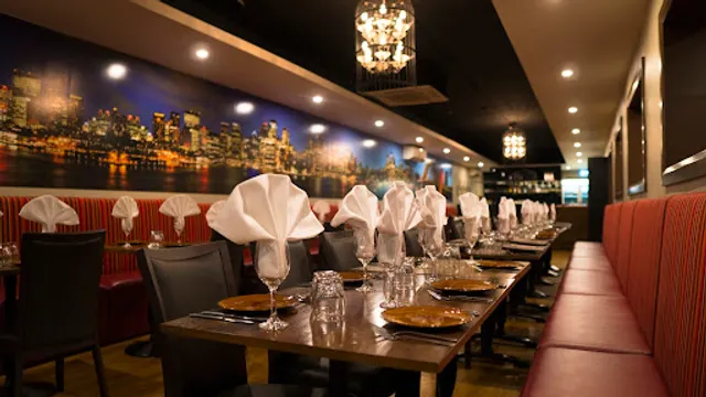 ✅ The Grand Pavilion - Indian Restaurant in Esplanade, Warners bay - Best Indian Food