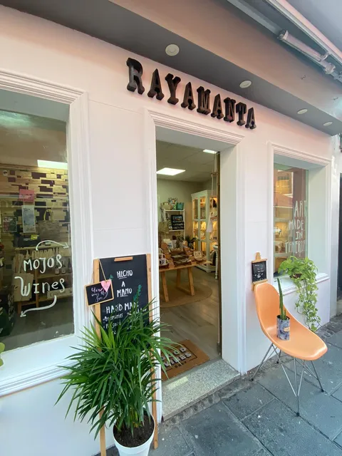 Rayamanta Hand Craft Souvenirs