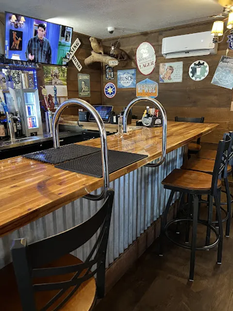 The Rivers and Rails Tavern