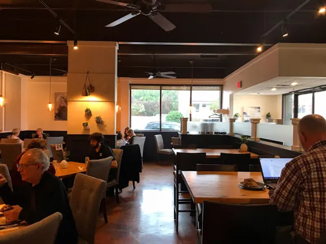 The Hawthorn Bistro & Bakery