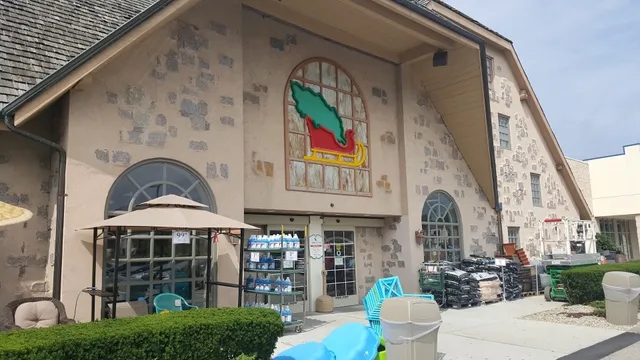 Cowesett Corners Shopping Center