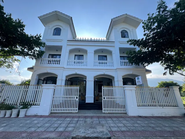 Bãi Dài Surf House