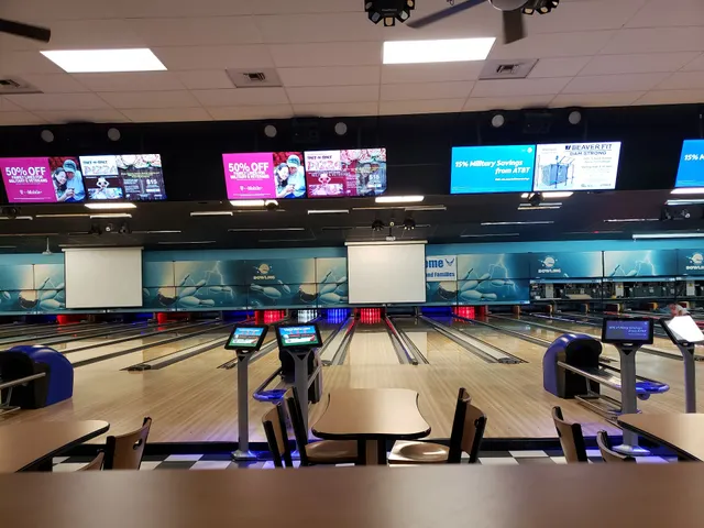 Skylark Bowling Center