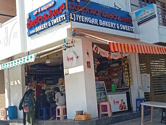 LJ IYENGAR Bakery and Sweets