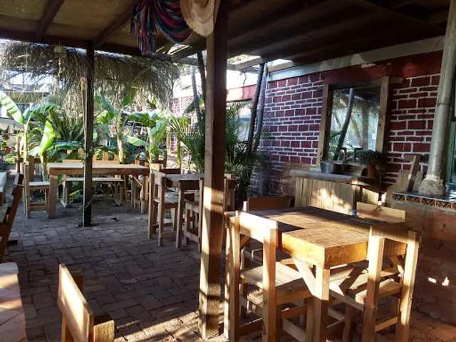 A la leña birria tatemada