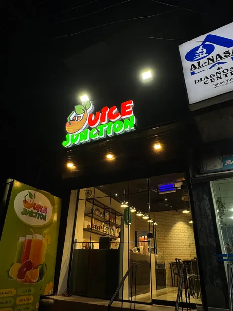 Juice Junction