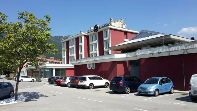 Gold Club Hotel & Casino