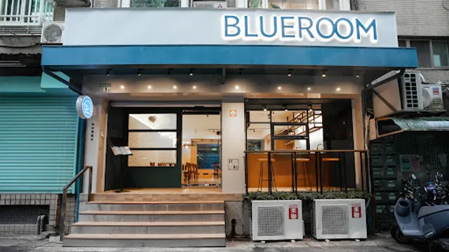 BLUEROOM