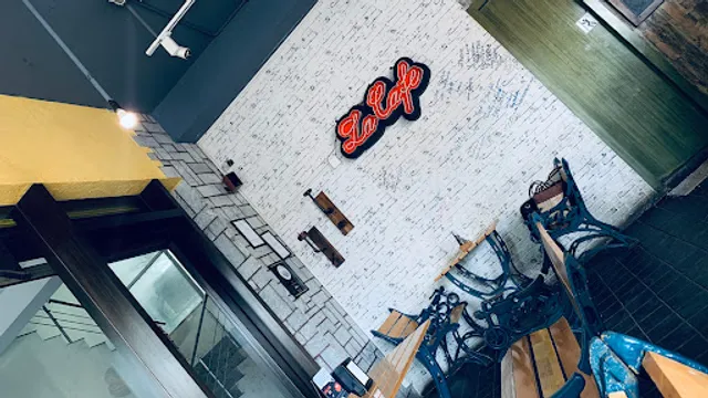 La Cafe