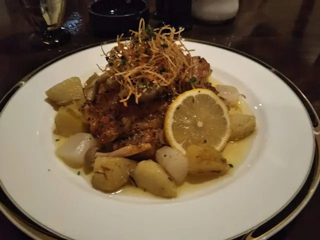 ラトゥール Latour