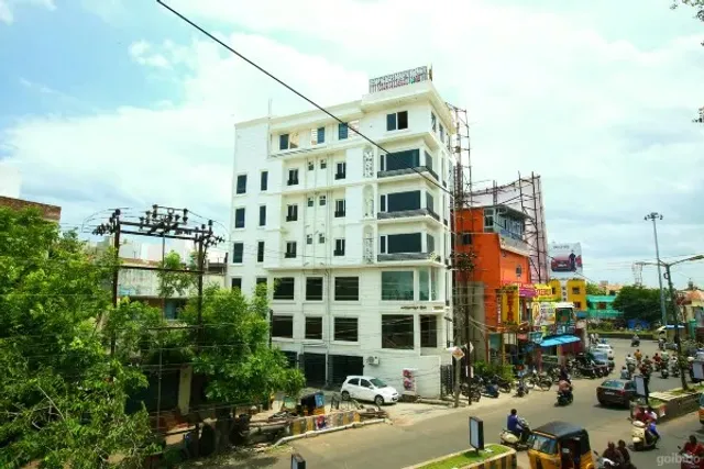 Hotel Vasantharaja Inn