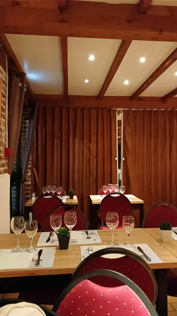 Au Pied de mon Arbre