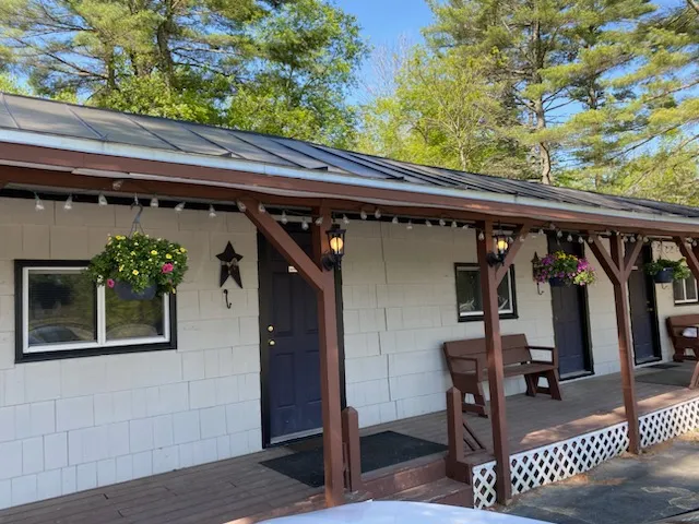 Whispering Pines Motel